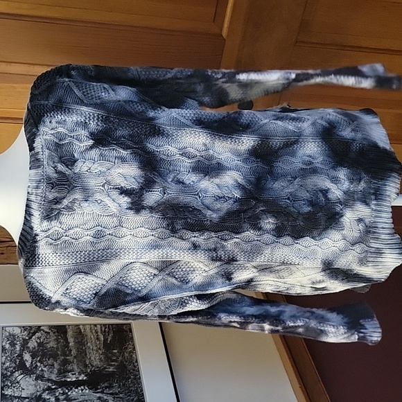PILCRO INDIGO BLUE TIE DYE COTTON CABLEKNIT - Picture 6 of 8